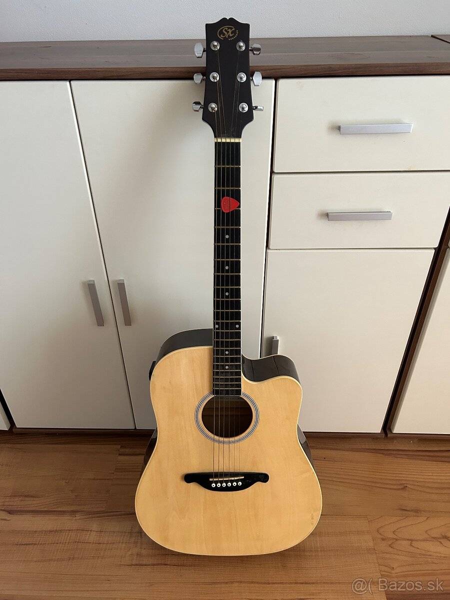 Gitara SX