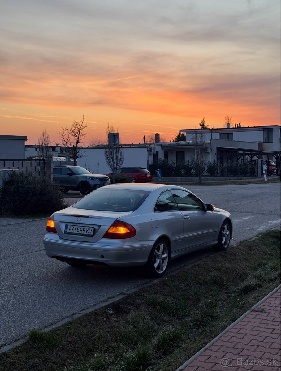Mercedes- Benz CLK 320 CDI