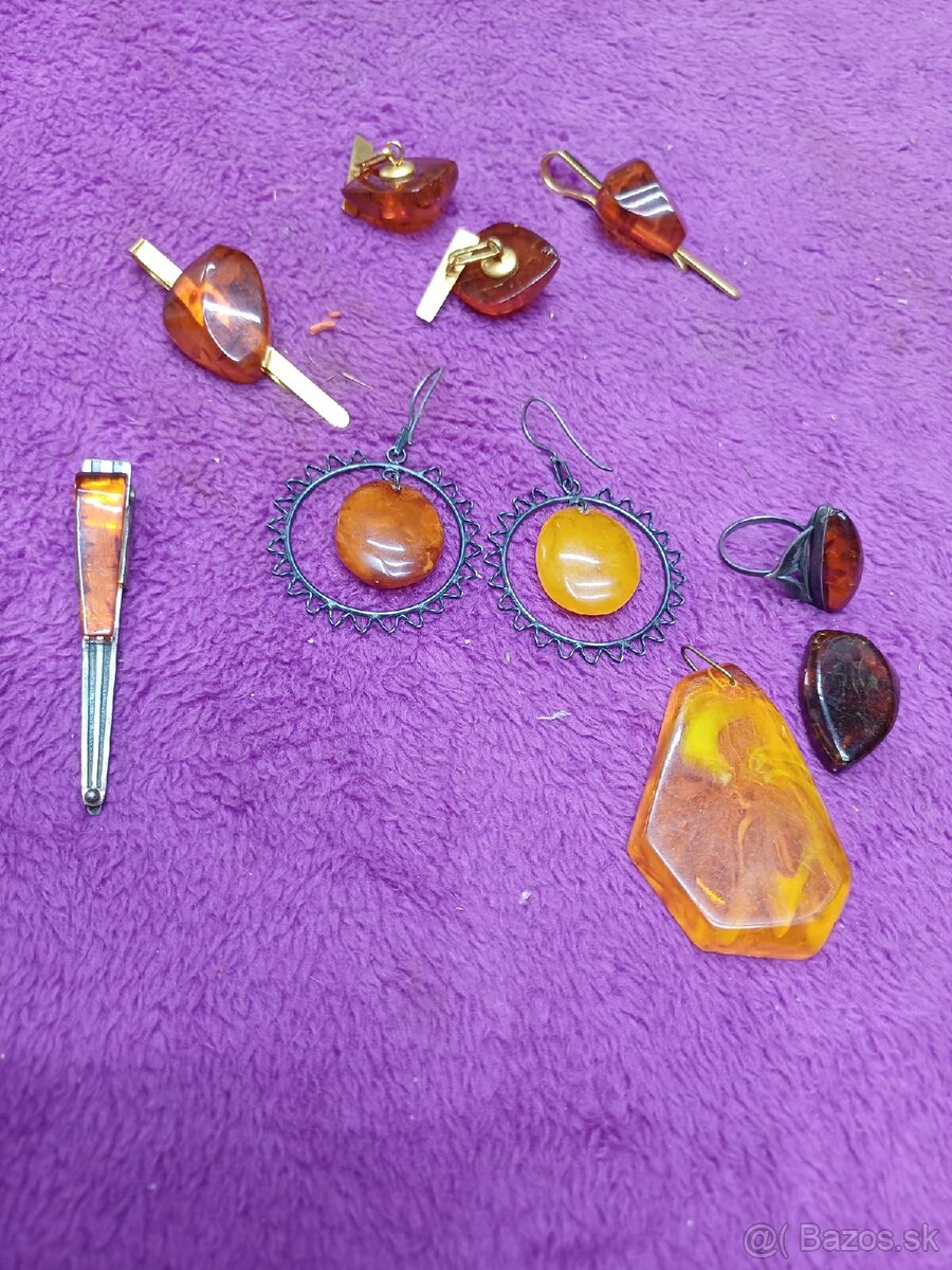 Predám veci z jntaru