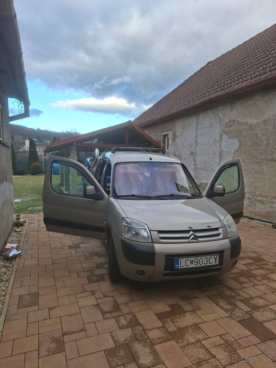 Predám citroen berlingo 1,6HDI 5miestne