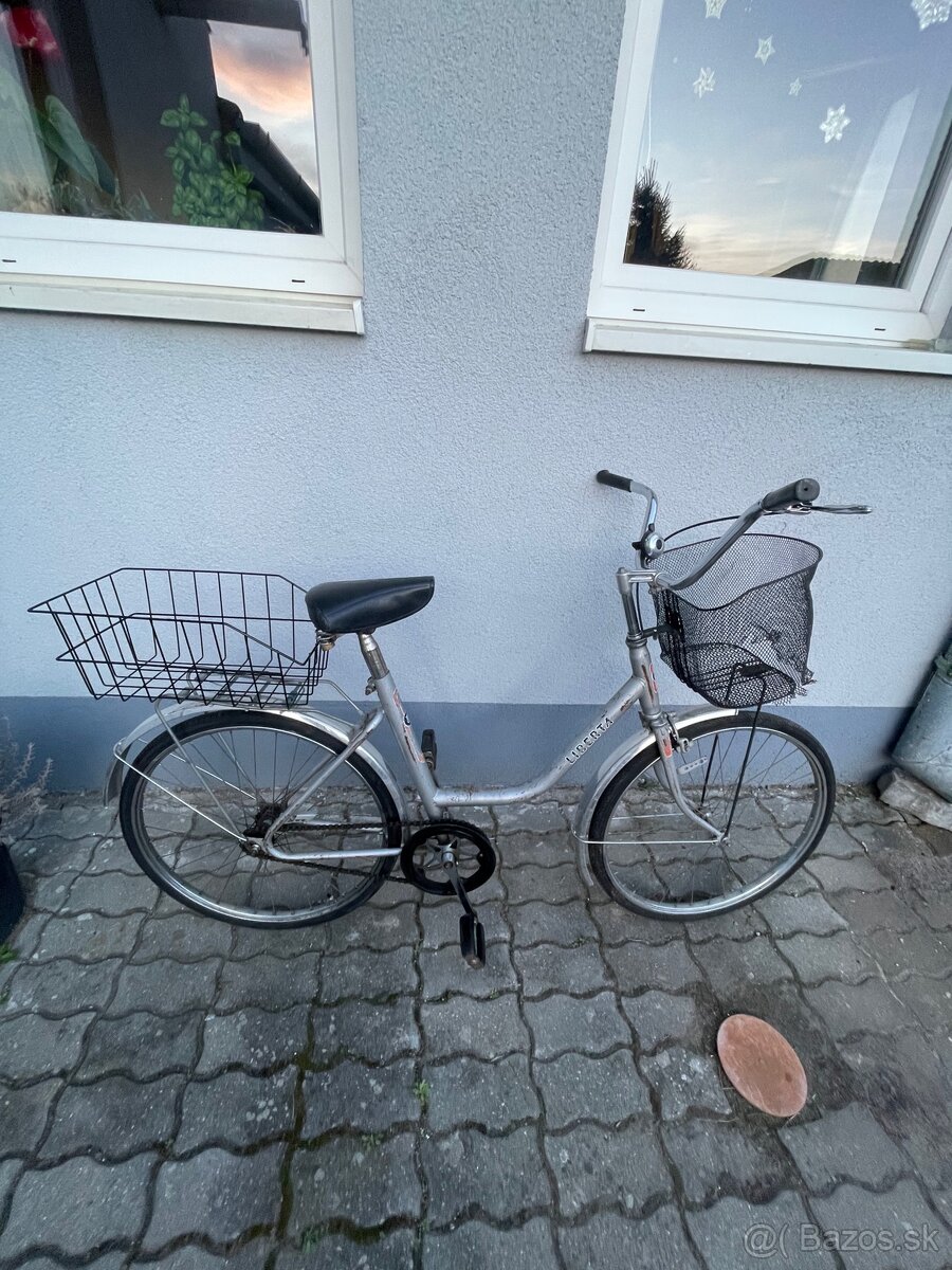 Stary bicykel Liberta