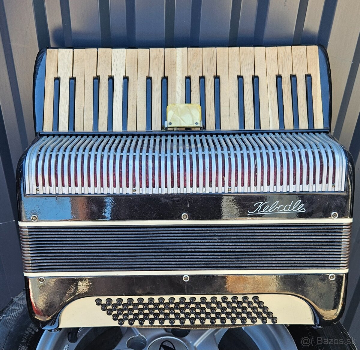 Harmonika,Kebrdle