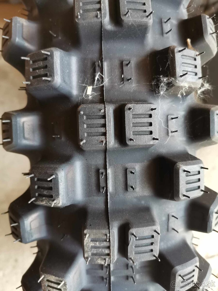 Pneumatika 110/90-19