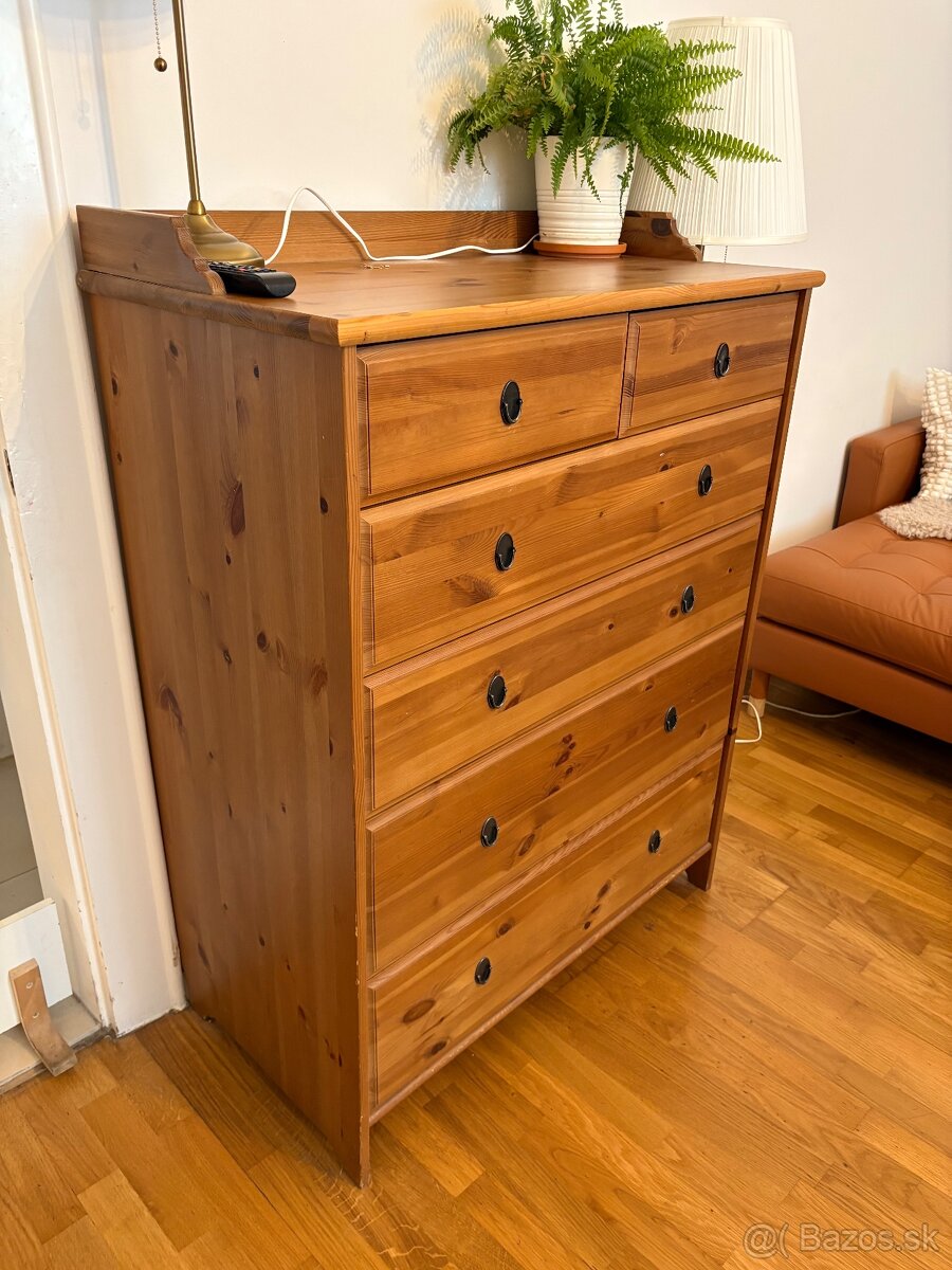 predam komodu ikea leksvik
