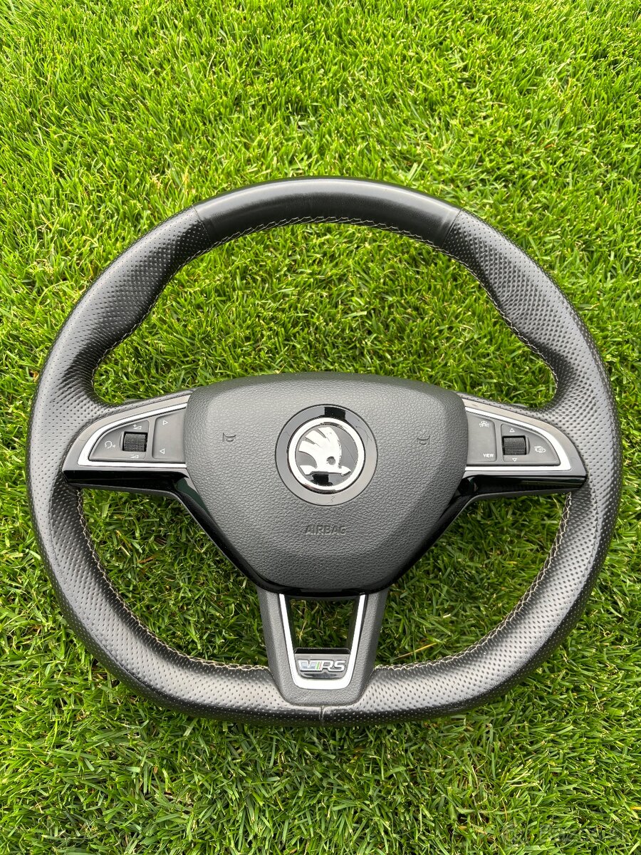 Skoda volant zrezany vyhrievany dsg