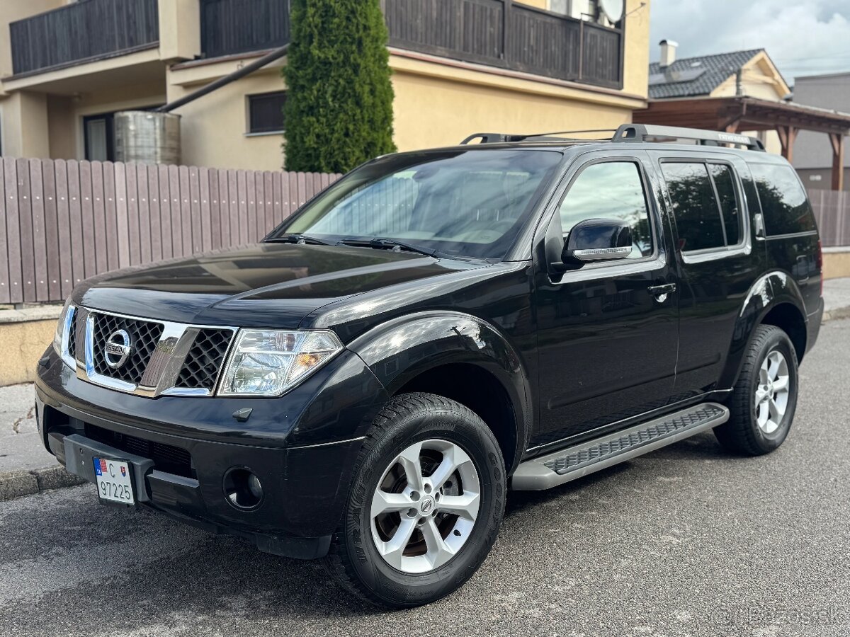 Nissan Pathfinder 2.5dci 4x4 dovoz TALIANSKO 7-miestny