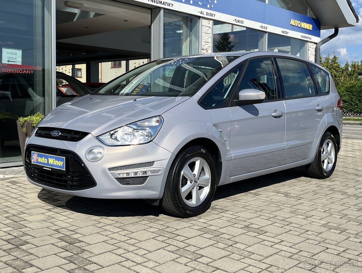 Ford S-MAX Benzín
