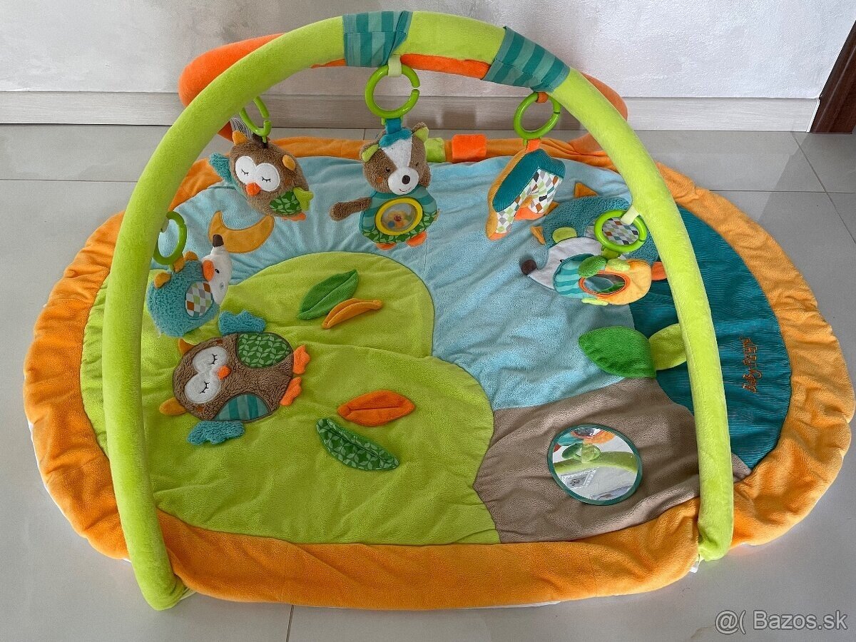 Baby Fehn podložka s hrazdičkou Forest 105x80