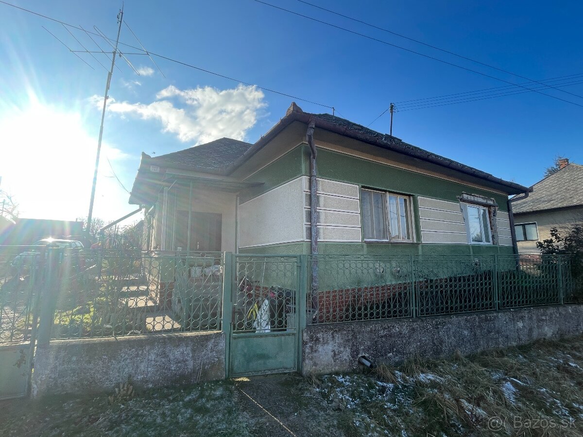 Na predaj rodinný dom v obci Bruty