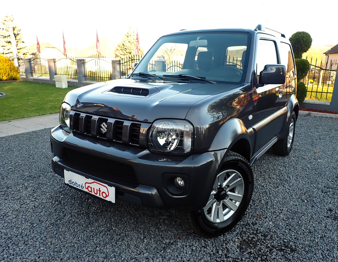 SUZUKI JIMNY 1.3benzin 2013 4x4 KOŽA KLIMA VYHREV ŤAŽNE