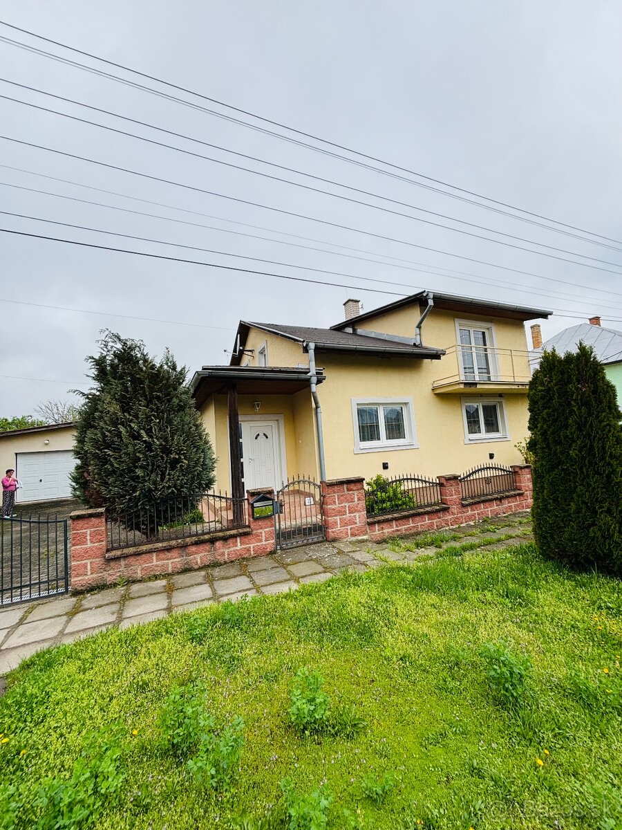 Dvojgeneračný dom na Muľke len 9km od Lučenca