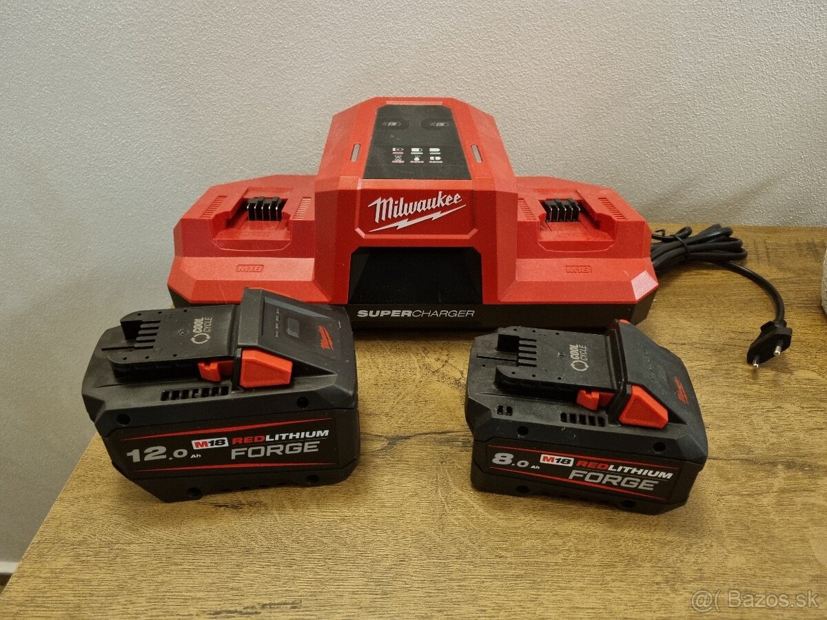 Milwaukee FORGE batérie a nabíjačka AKCIA