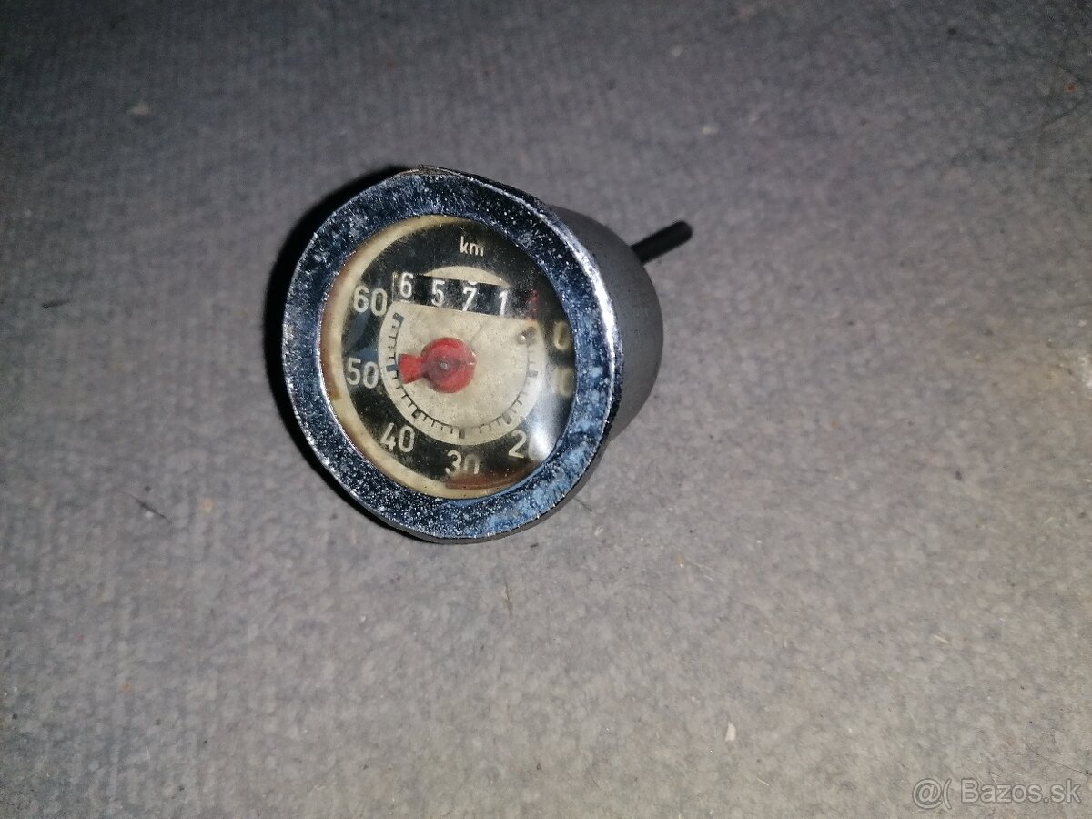 Tachometer na Stadion S22, Jawa 555