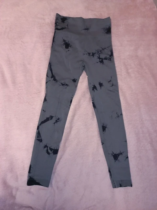 Tvarujúce legíny s push-up efektom na zadok, S