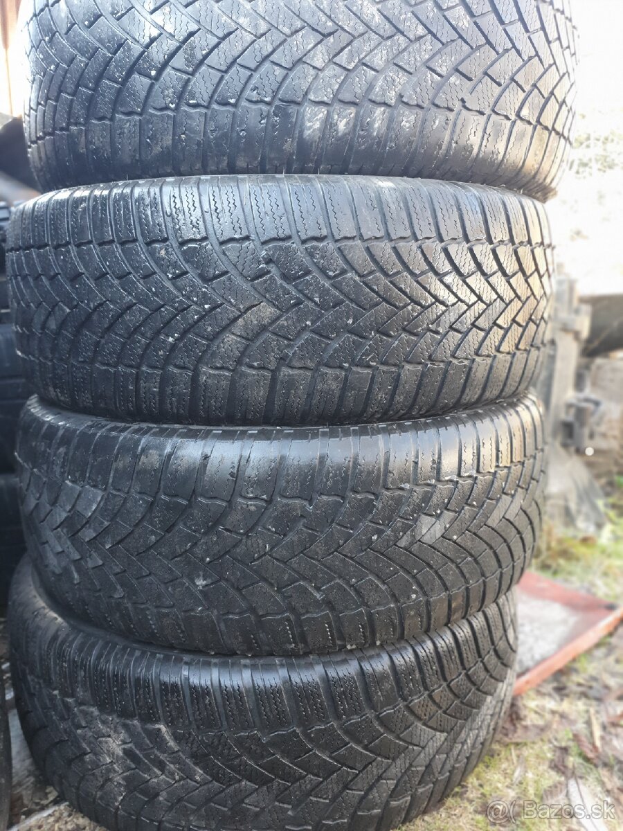 215/60r16 zimne