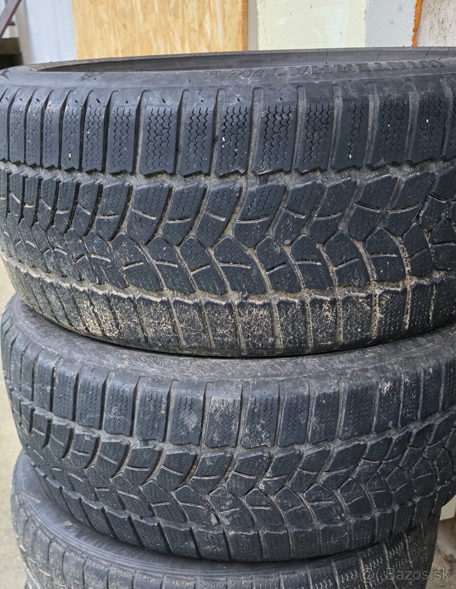 Preda zimne pneu 225/50R17 Firestone