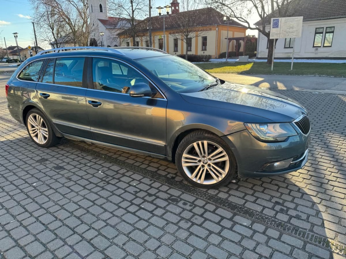 Škoda superb 2 combi 2014 facelift- rozpredám diely