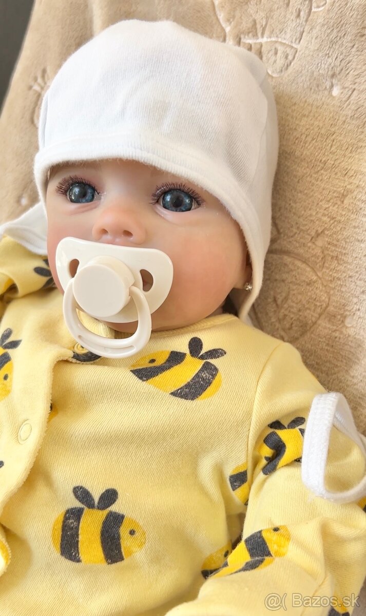 Realistická bábika Adelka