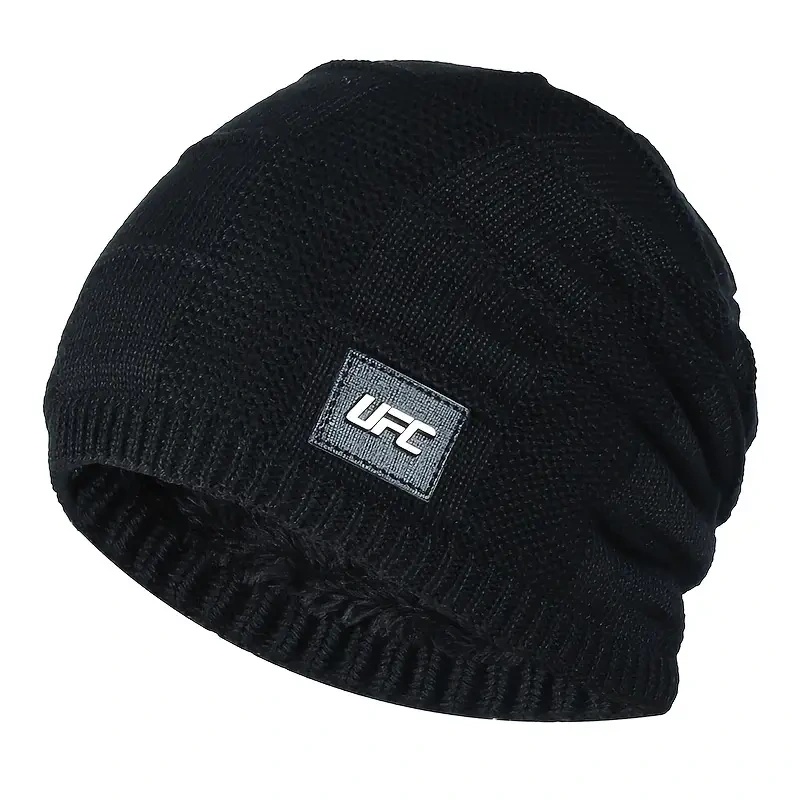 čiapky UFC ,nové