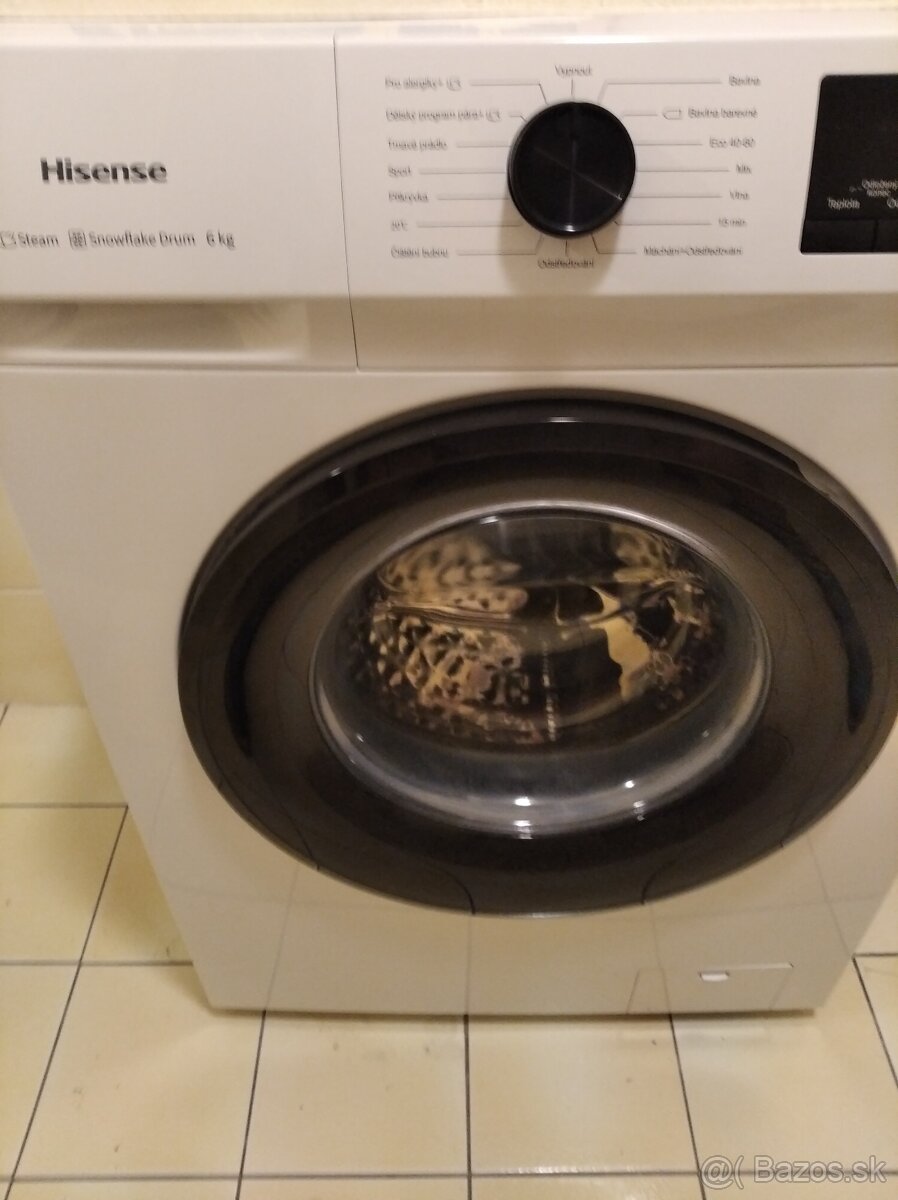 Predám práčku ešte 15 mesiacov zaruka