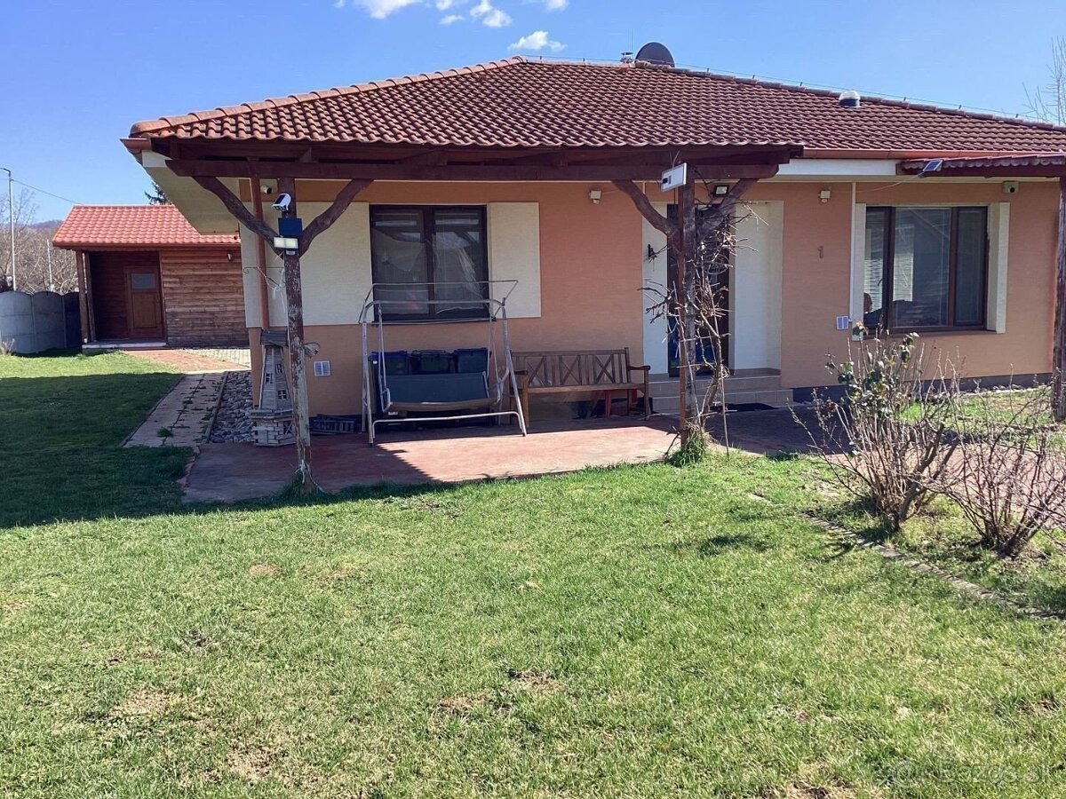NOVÁ CENA 4-izbový RD s potenciálom ďaľšieho 3i domčeka na