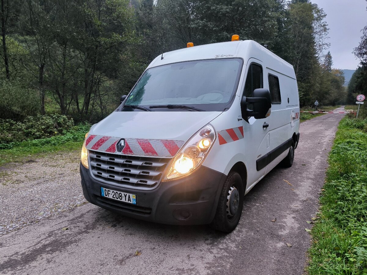 Renault master 7-miestne