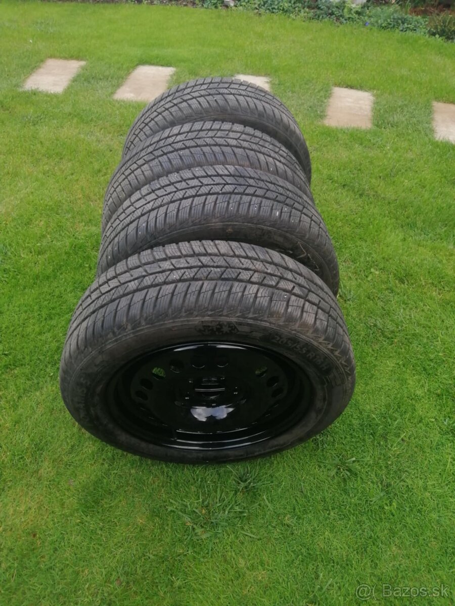 Predám zimné pneumatiky 205/55 R16 H