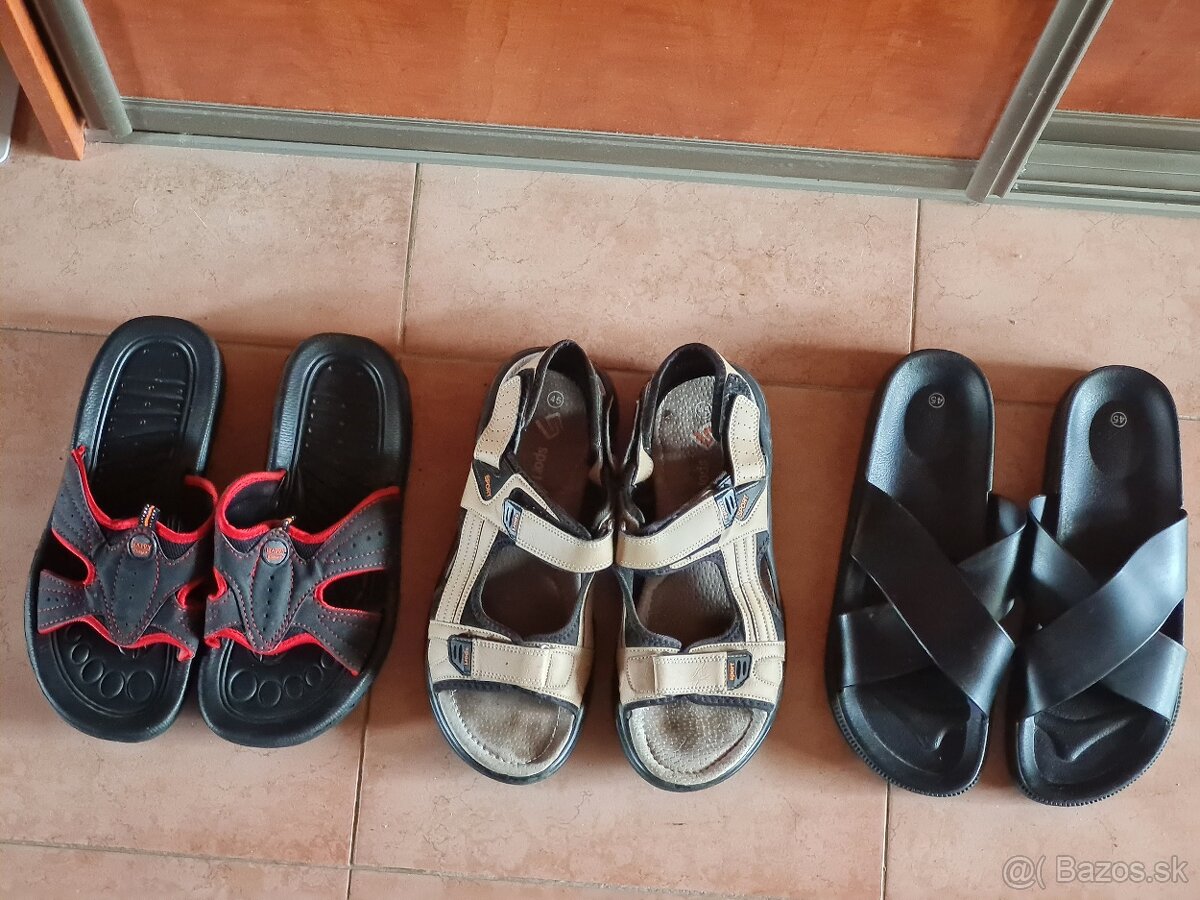Pánske sandále a šlapky - veľkosť 45