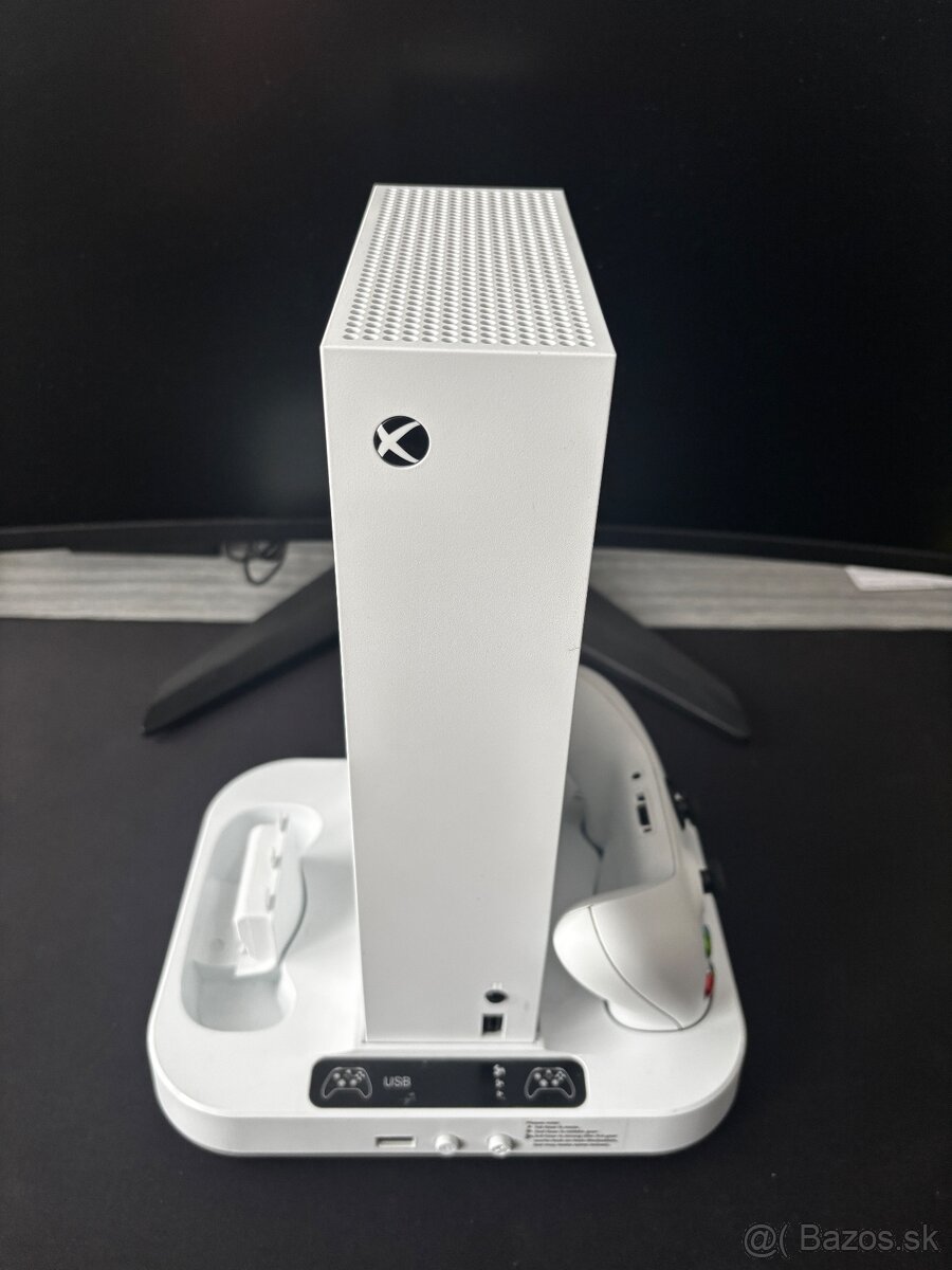 Predám Xbox Series S v top stave