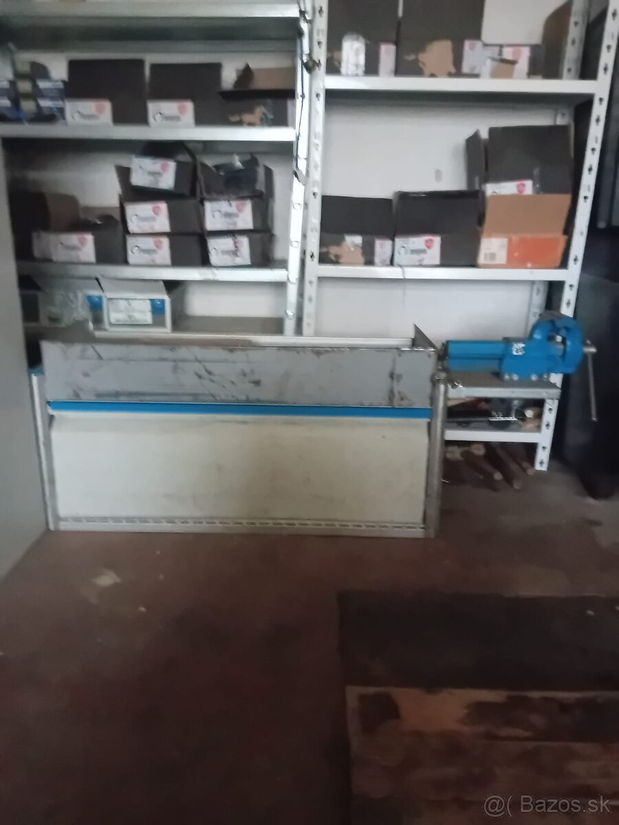 Sortimo pracovné regály do auta