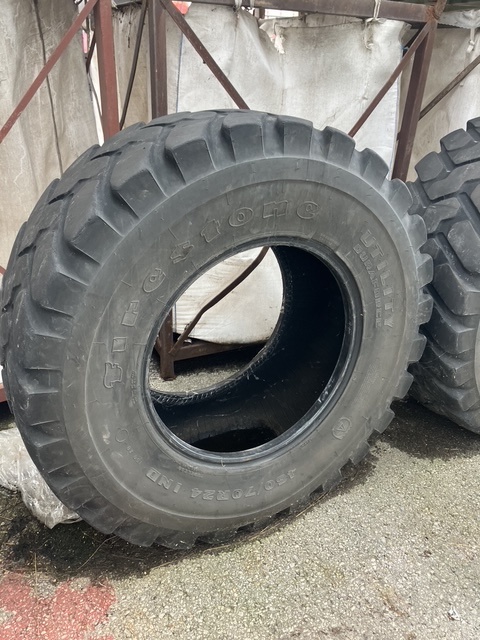 Predám staré pneumatiky