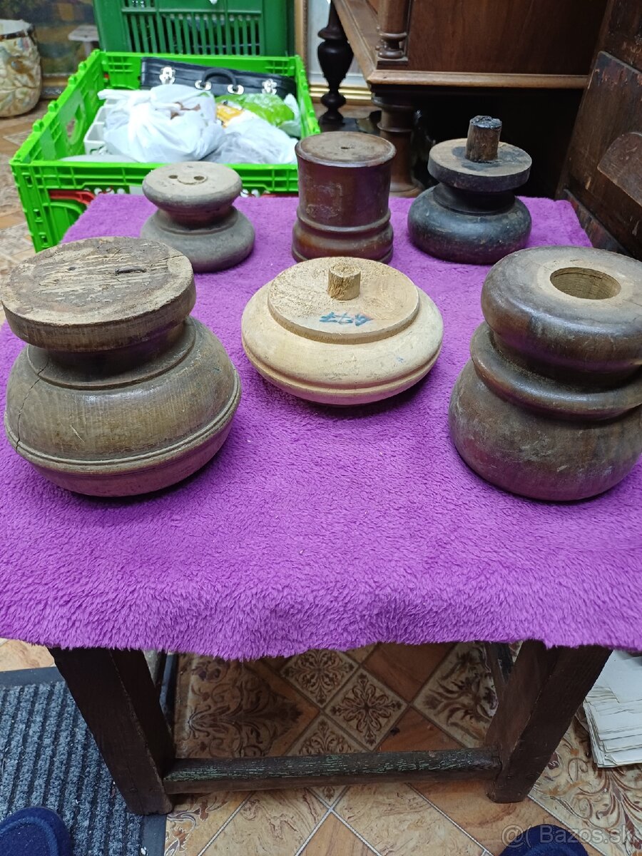 Predám starozitne drevene nohy