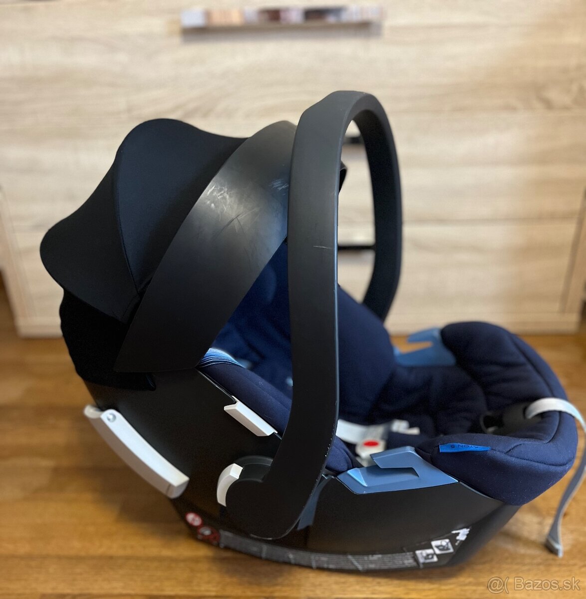 Cybex Aton 5 s bázou