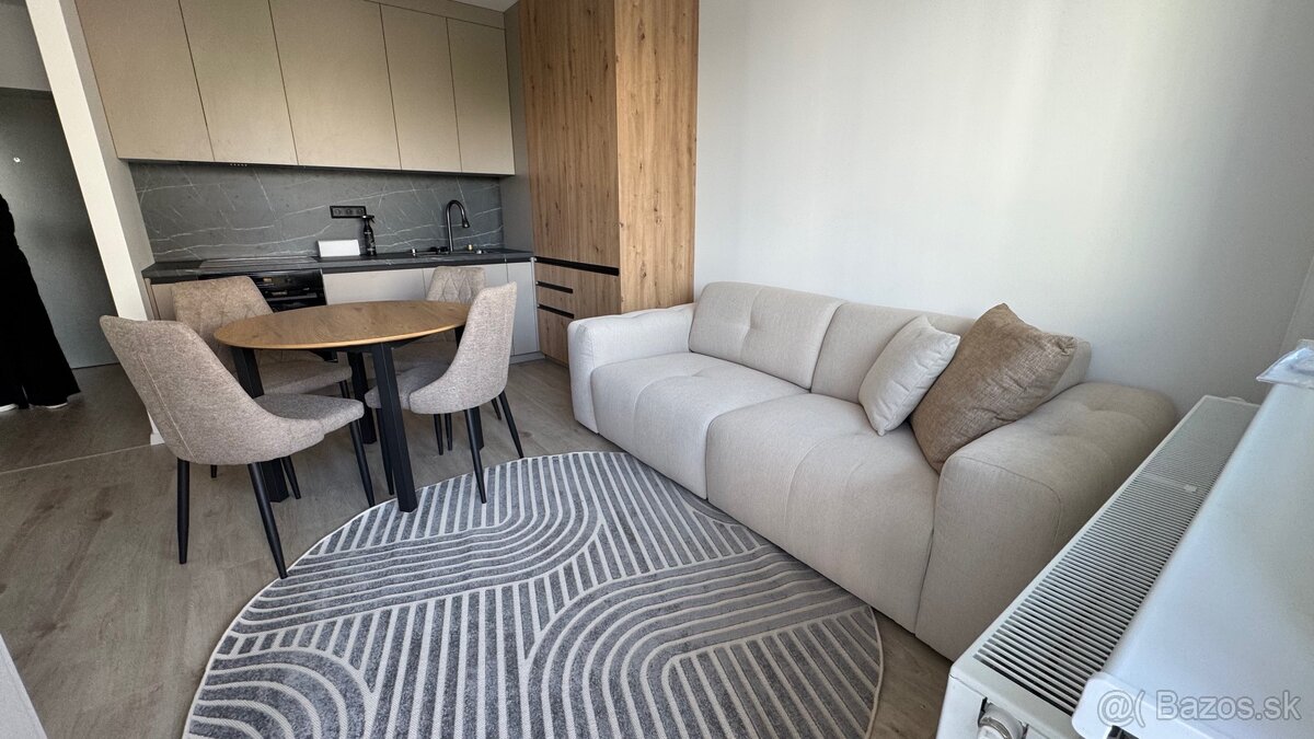 Prenajmem nový 2-izb. byt s balkónom a parkingom