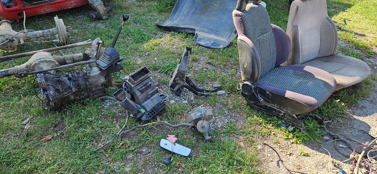 Suzuki Samurai - 1,3 náhradné diely