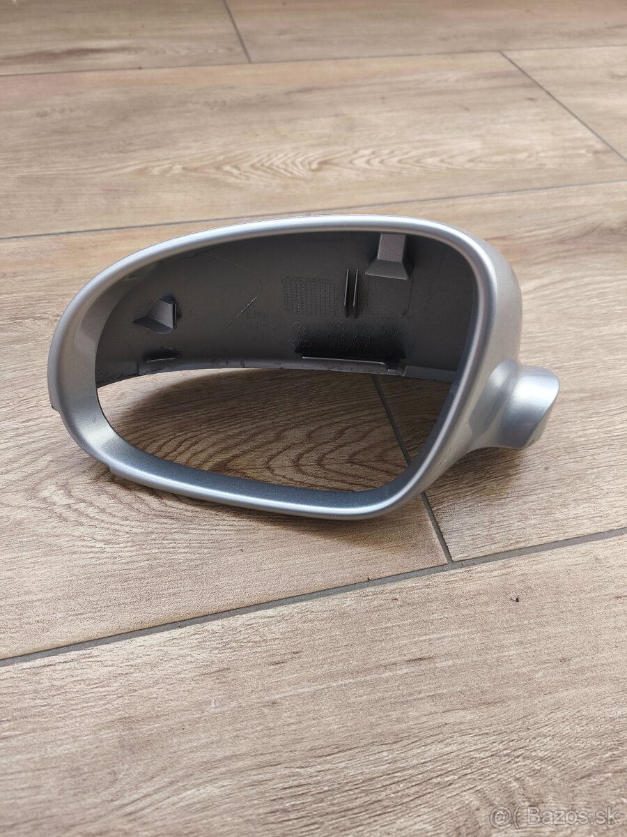 Krytka Ľ spätného VW GOLF 5 Variant