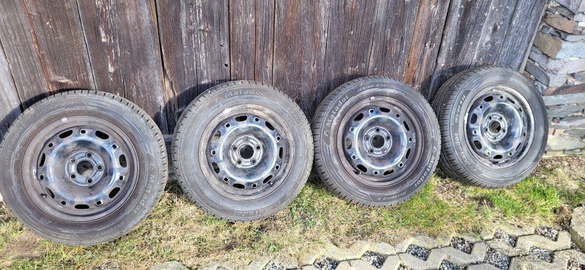 Predám disky 5x100 + pneu 185/60 R14 82H