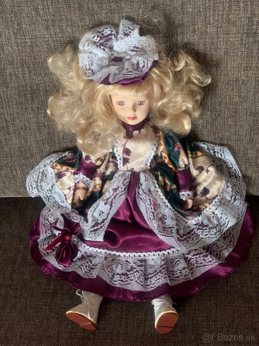 Bábika porcelánová retro