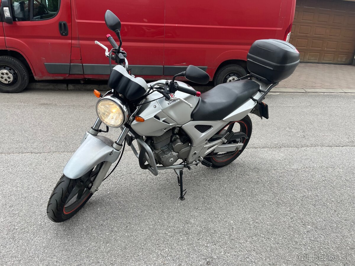 Honda CBF 250