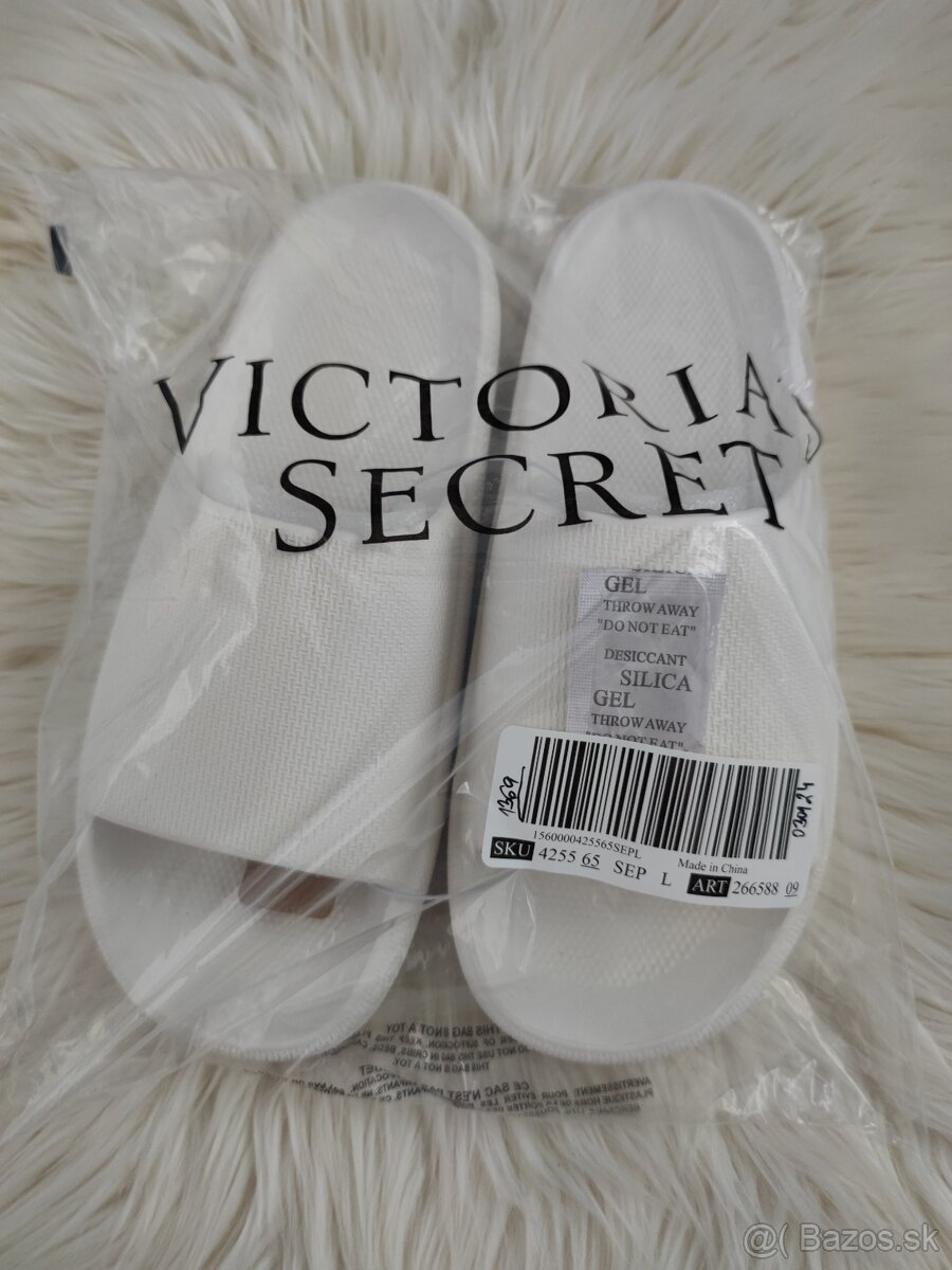 Biele šľapky Victorias Secret