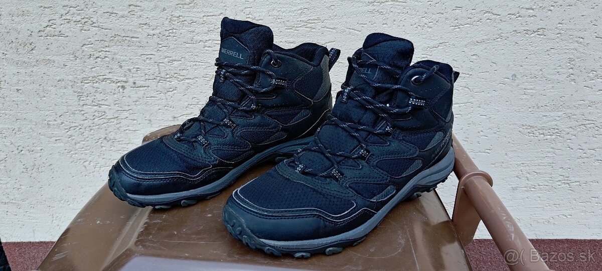 Prechodová (jarná) obuv Merrell Goretex