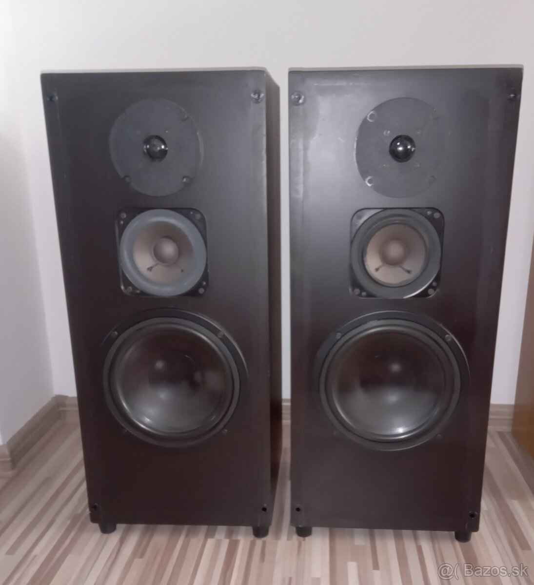 Predam reprobedne s osadenim Tesla