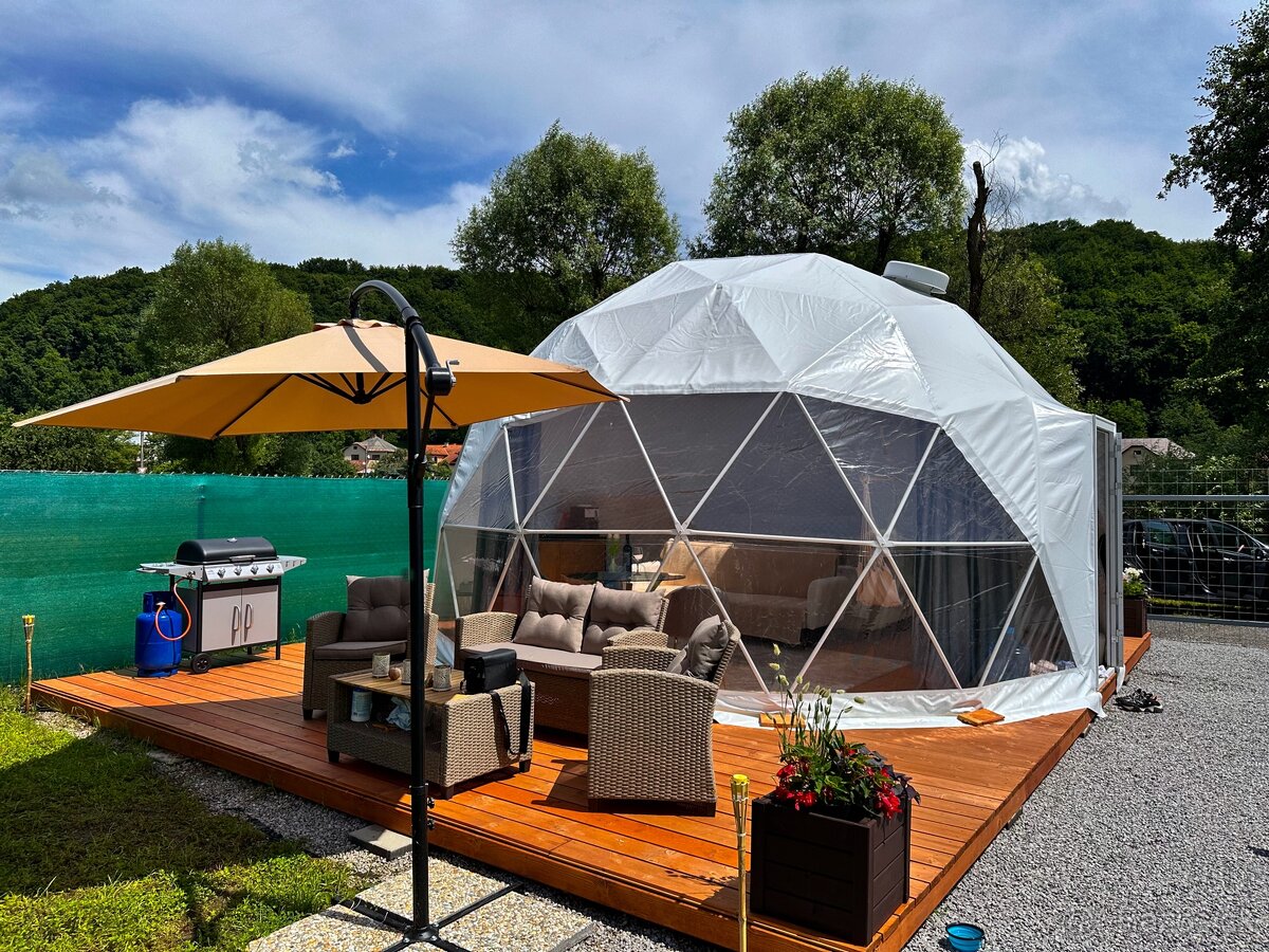 Ziskový glamping