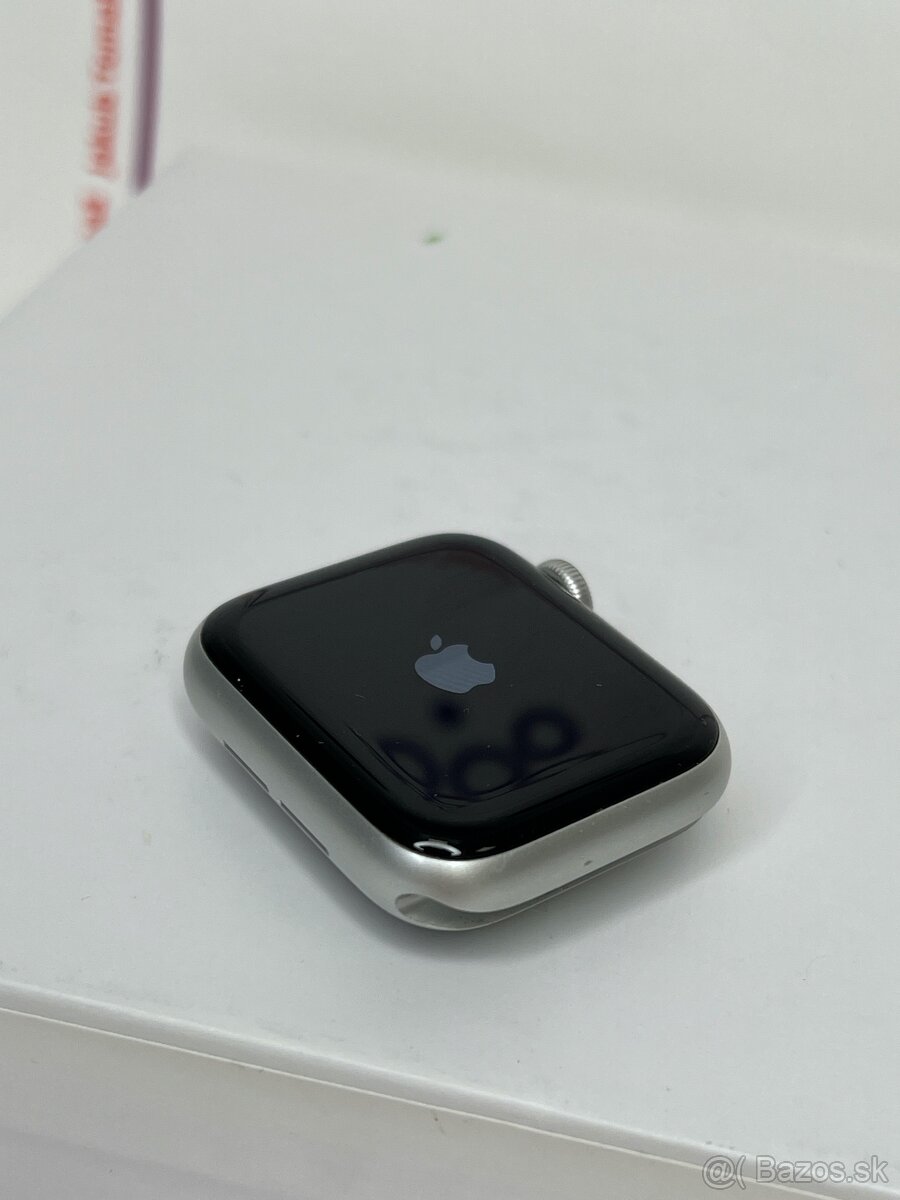 Apple Watch SE 2020 44mm Silver