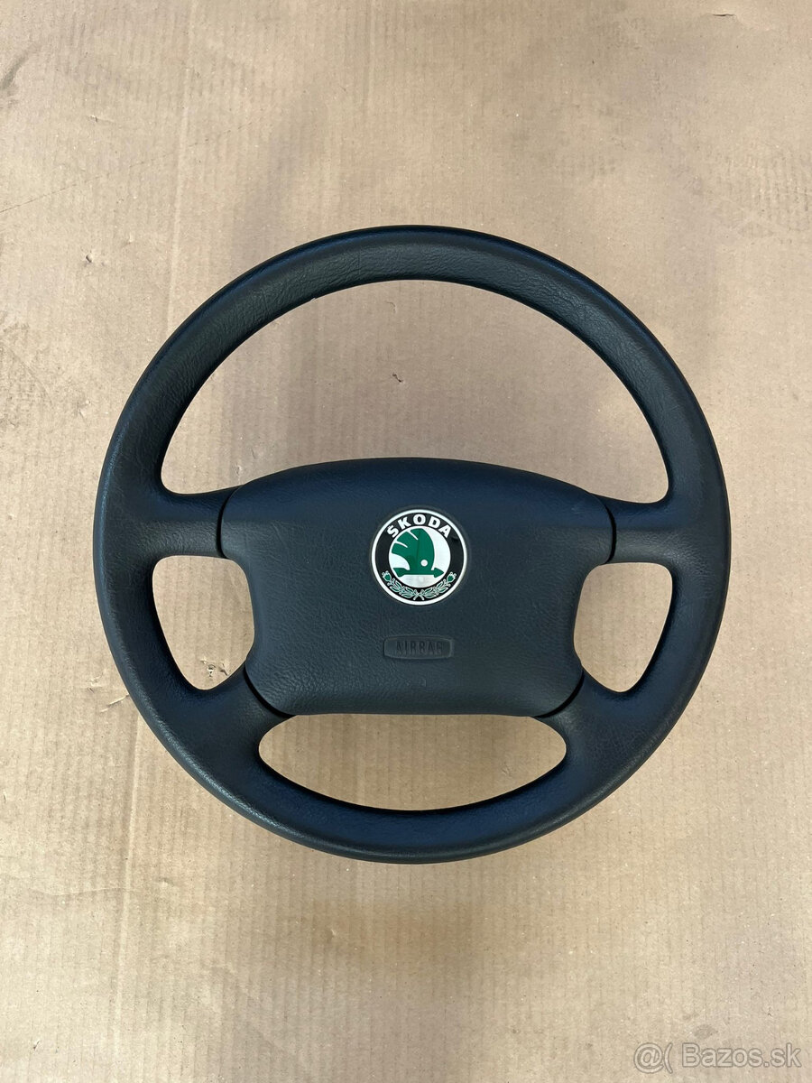 VOLANT SKODA OCTAVIA