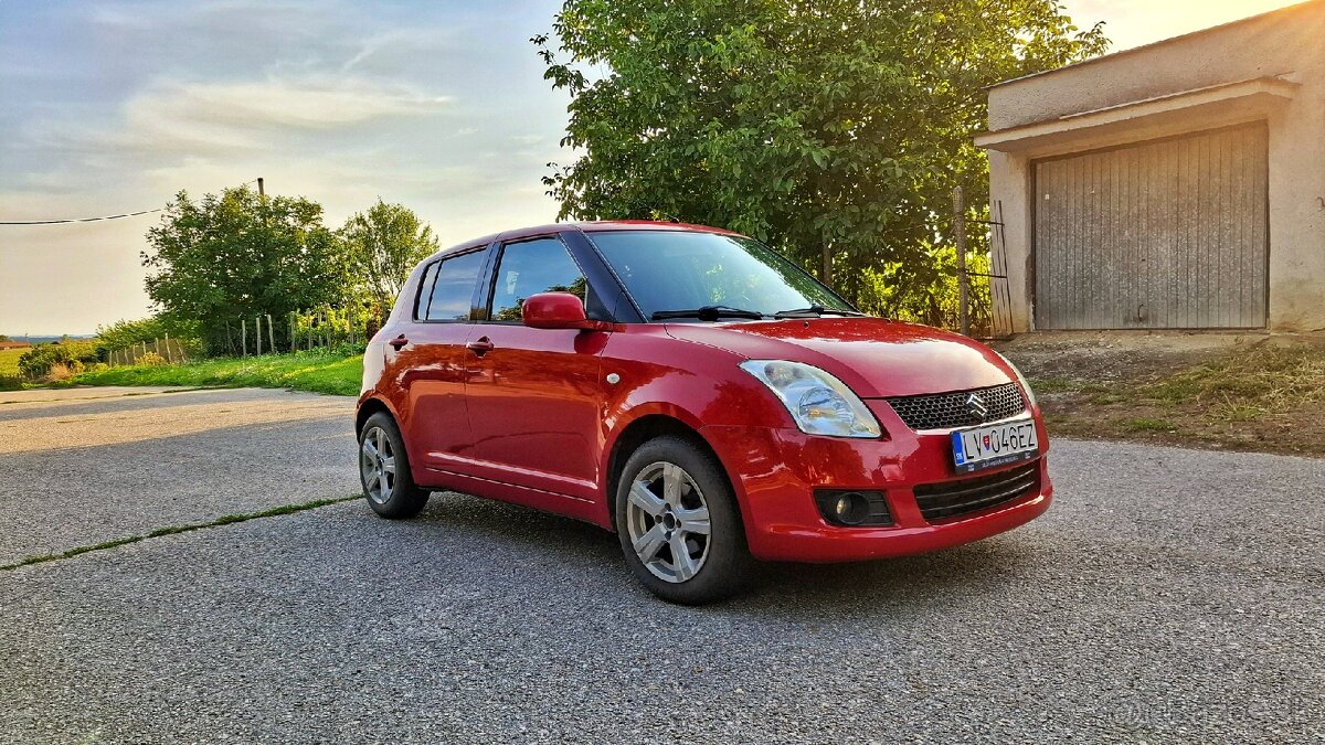 Suzuki swift 1.3 benzín 2010