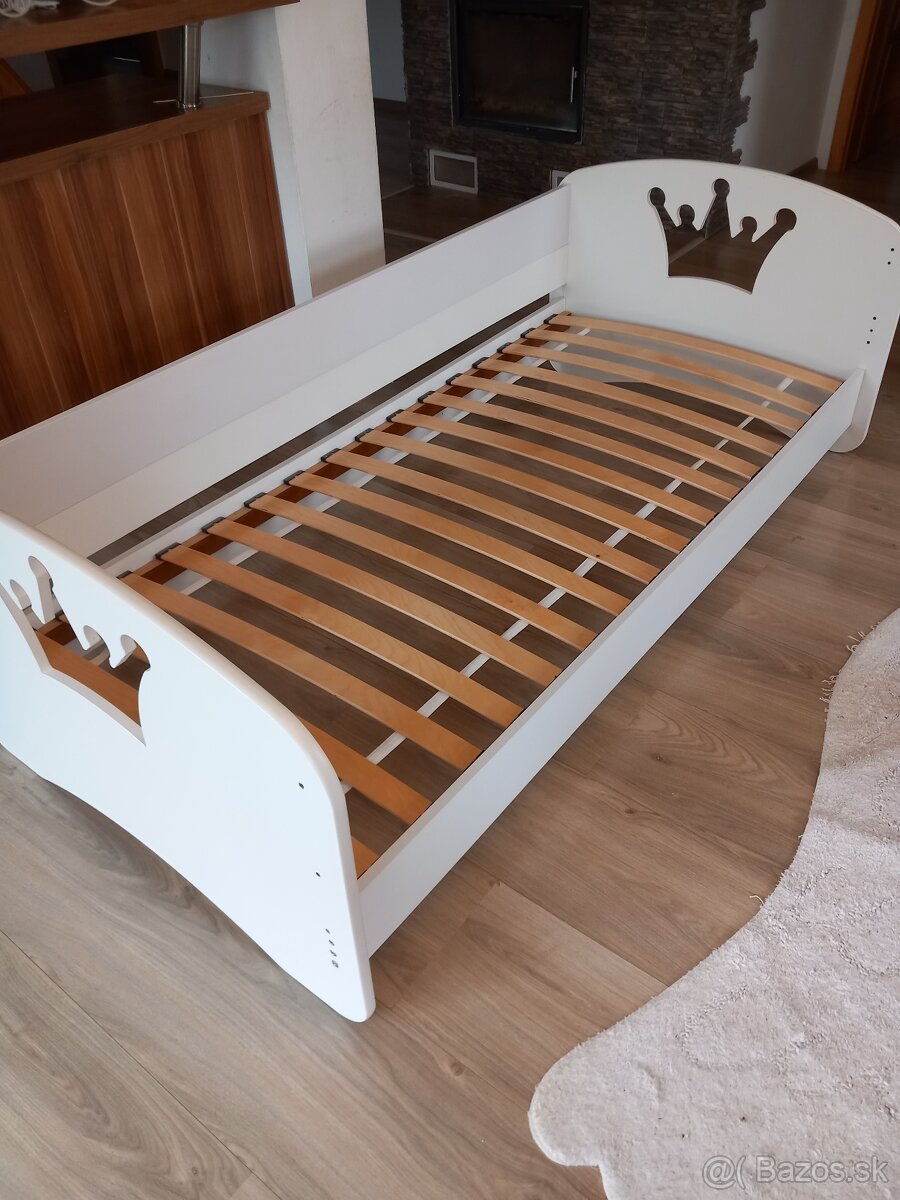 Detská posteľ s matracom 90x200