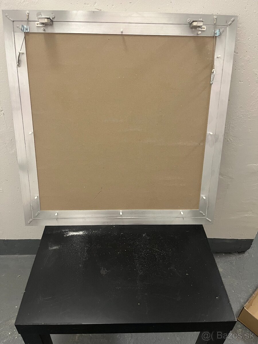 Prachotesné revízne dvierka 600x600 mm odolné proti vlhkosti