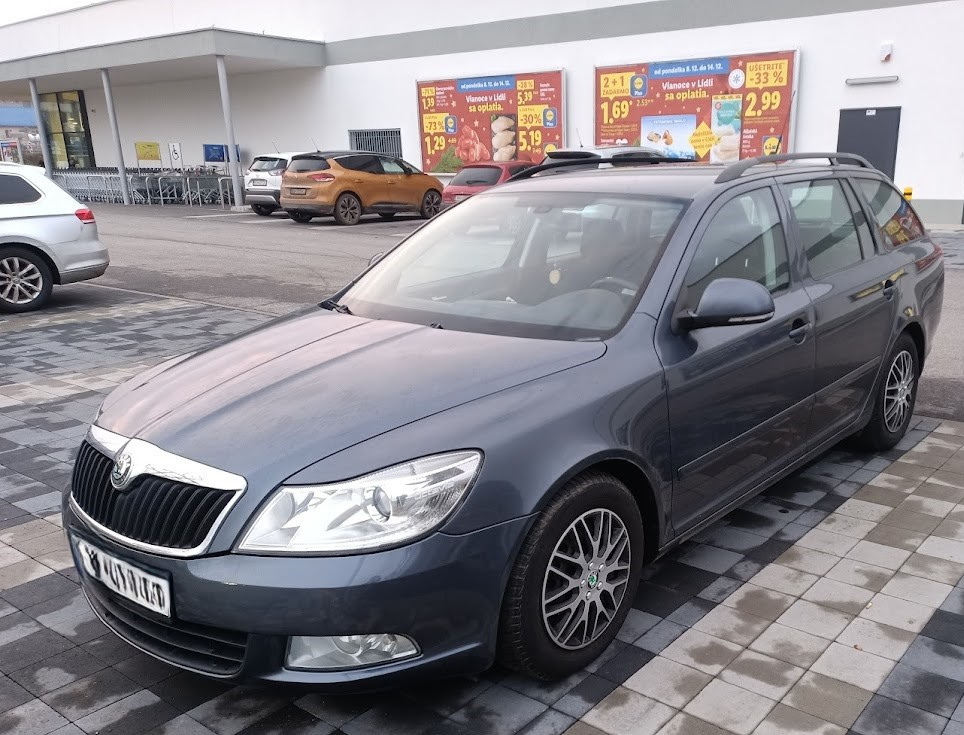 Škoda Octavia 2 Combi 1,6 TDI 77 Kw