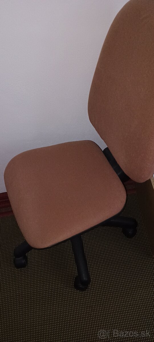 Kancelarska stolicka
